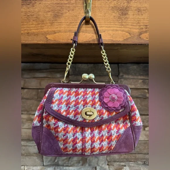 COACH Vintage Houndstooth Tweed & Suede mini Kisslock Bag - Picture 4 of 9